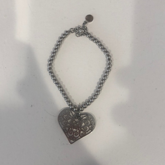 Silver bracelet with heart - Picture 1 of 2